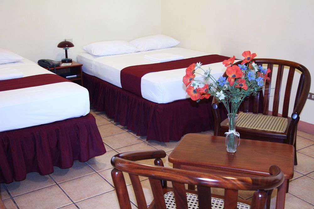 לאון Hotel Austria מראה חיצוני תמונה